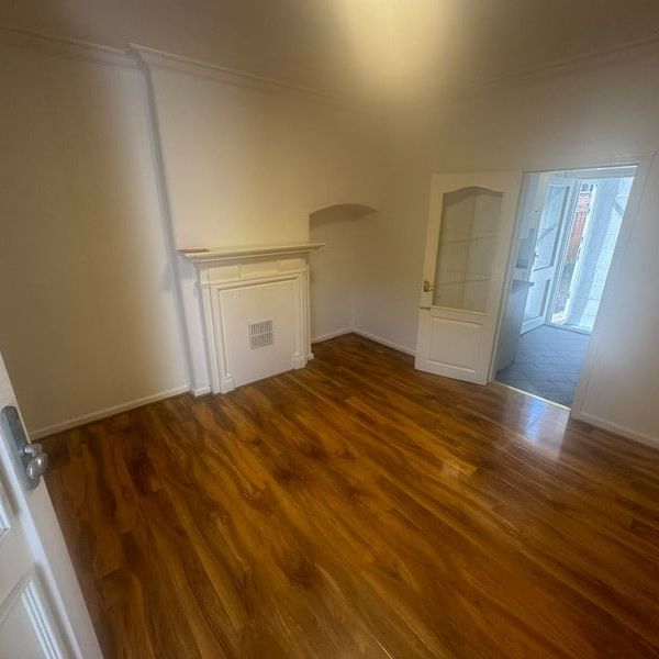 2 Bed Semi-Detached House, Cowick Road, SW17 - Photo 1