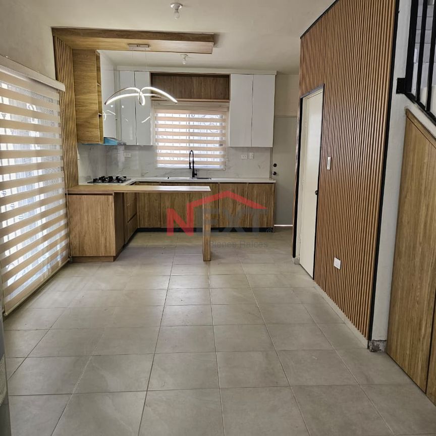 CASA EN RENTA EN SALAMANCA RESIDENCIAL - Foto 1