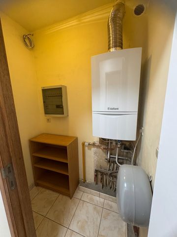 Charmante gelijkvloers éénslaapkamerappartement met ruim terras - Foto 5