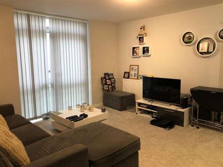 Foster House, Maxwell Road, Borehamwood, WD6 - Photo 2