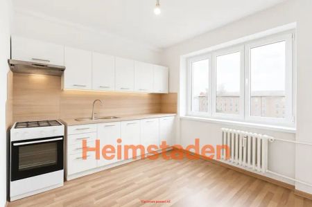 Pronájem bytu 2+1 57 m - Fotografie 3