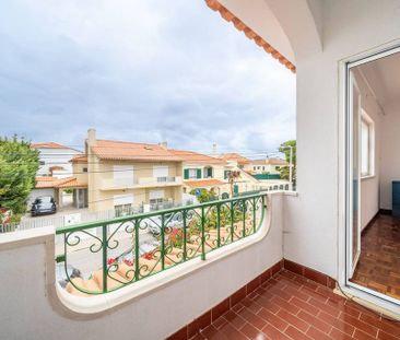 Luxury 3 bedroom Detached House for rent in Cascais, Lisbon - Photo 2