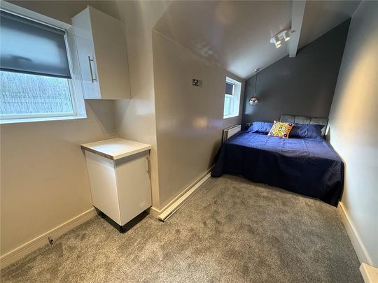 House share to rent - Photo 1