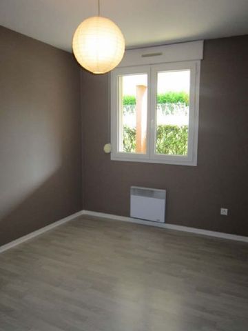 Location Appartement 2 pièces 50m² BESANCON 25000 - Photo 2