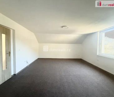 Moderní byt v Děčíně 2+1 s výhodami zahrady a parkování - Photo 1