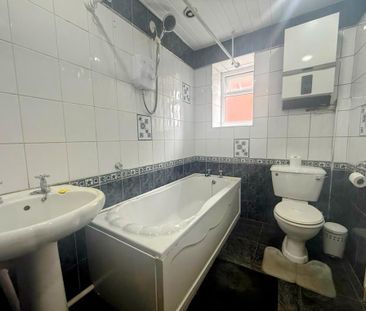 2 bedroom house to rent - Photo 4