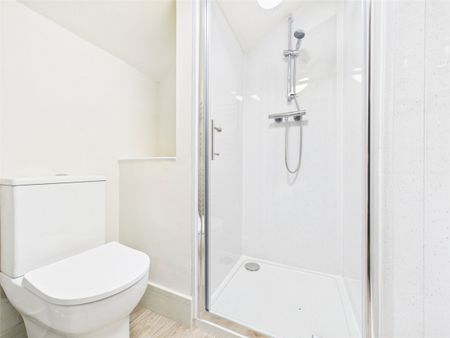 Lower Regent Street, Beeston, Nottingham, NG9 - Photo 5