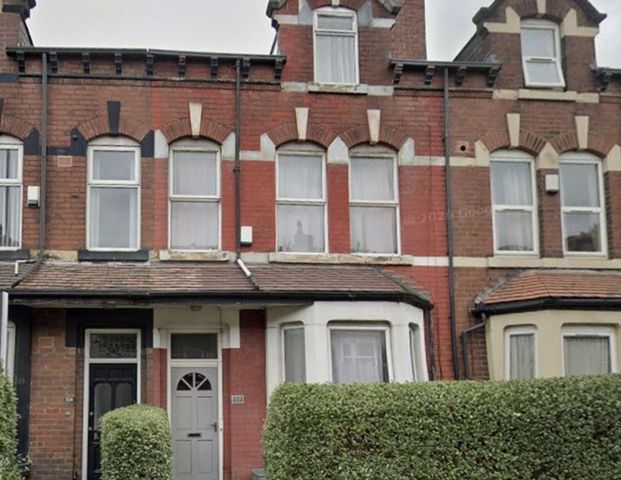 Cardigan Road Room 3 - Photo 1