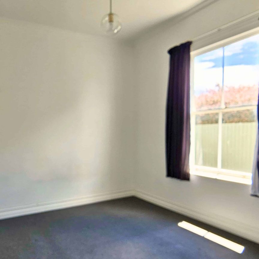 Easy-As Living - Photo 1