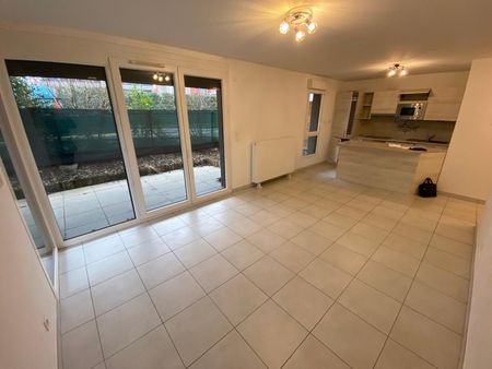 Location Appartement 3 pièces 63m² THONON LES BAINS 74200 - Photo 4