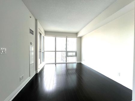 For Lease - 510 Curran Place Unit# 1101, Mississauga, Ontario - Photo 3