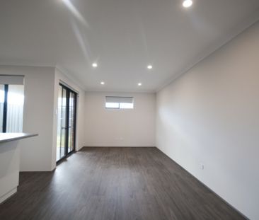 Brand New Two Bedroom Dual Living Property! - Photo 6