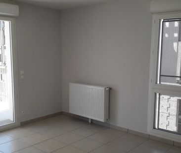 location Appartement T3 DE 58.5m² À BORDEAUX - Photo 6