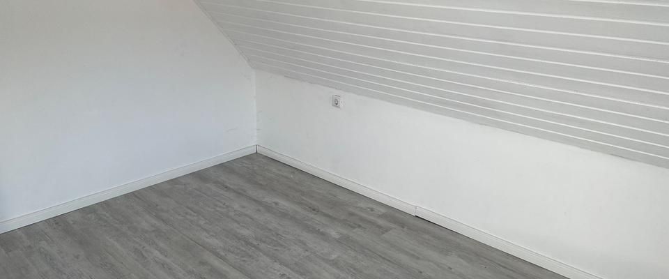 Helle 4,5-Zimmer Dachgeschosswohnung in Hameln mit Dachterrasse - Foto 1
