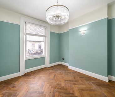 4 bedroom terraced house to rent - Photo 6