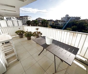 Location Appartement 2 pièces 42m² CANNES 06400 - Photo 4