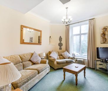 2 bedroom cottage to rent - Photo 1