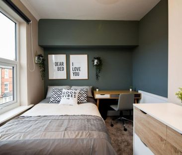 4 bedroom terraced house to rent - Photo 5