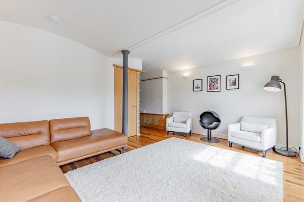 4 bedroom townhouse to rent - Photo 1