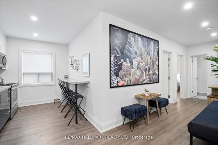 For Lease - 595 St Clair Avenue Unit# 12, Toronto, Ontario - Photo 3