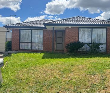 7 Dorman Court, Mill Park, Vic 3082 - Photo 5