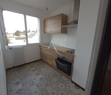 Location Appartement 1 pièce 37m² - Photo 2