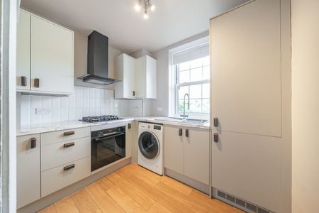 Gracefield Gardens, London, SW16 - Photo 4