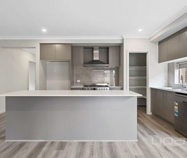 BRAND NEW 4 BEDROOM FAMILY HOME - Photo 4