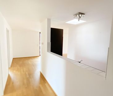Im Zentrum von Hohenems: Stilvolle 3-Zimmerwohnung mit Balkon zu ve... - Photo 1