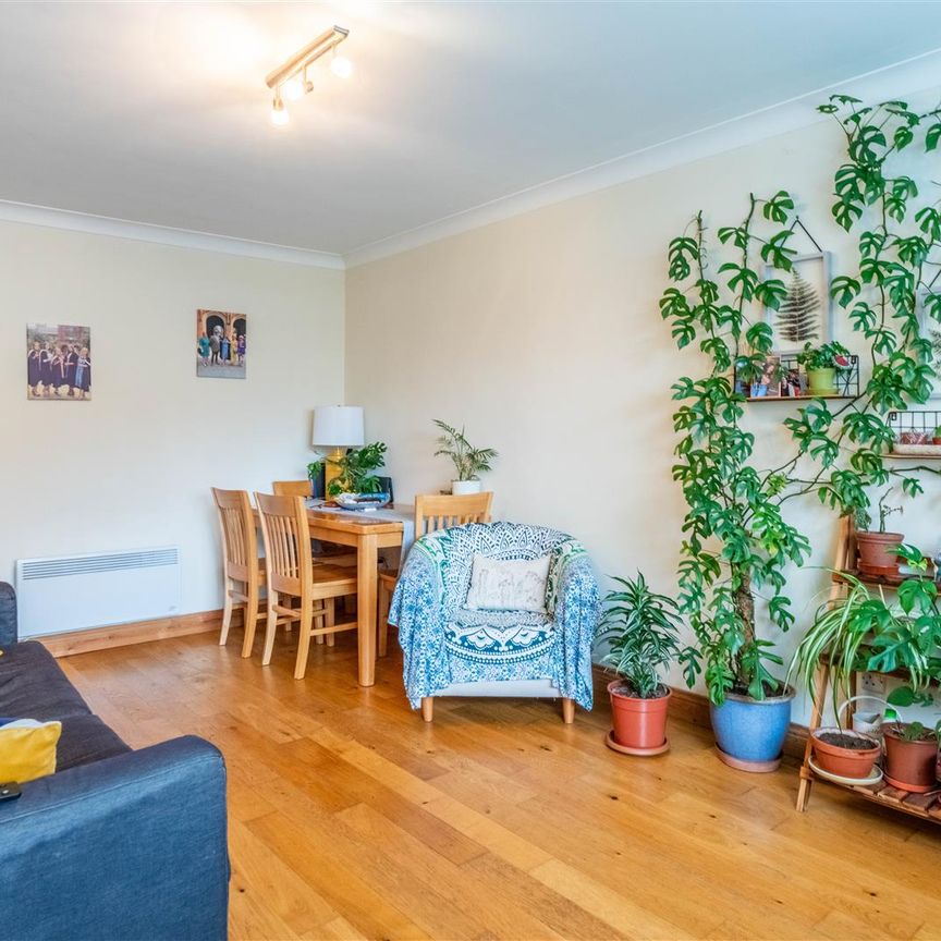 2 bed apartment to rent in Lonsdale Court, Jesmond, NE2 - Photo 1