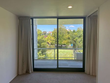 Stunning Apartment Style Living at Cliff Road St Heliers - Photo 5