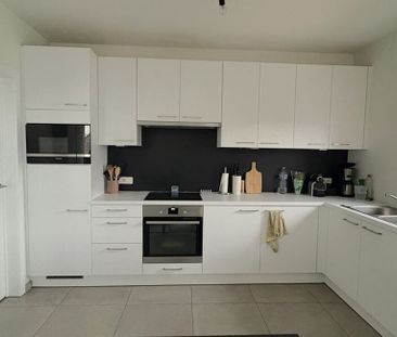 Appartement te huur in Leupegem voor € 850 met 2 slaapkamers - Photo 3