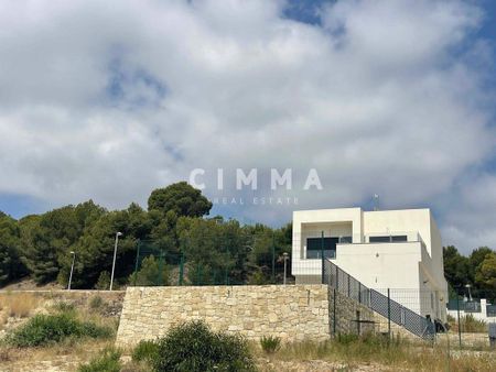 3 room luxury Villa for rent in l'Alfàs del Pi, Spain - Photo 3
