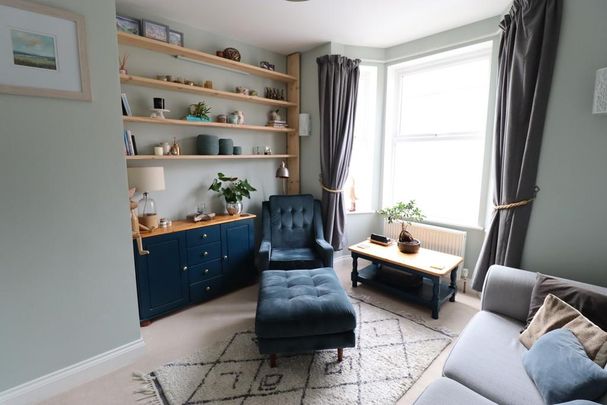 3 bedroom terraced house to rent - Photo 1
