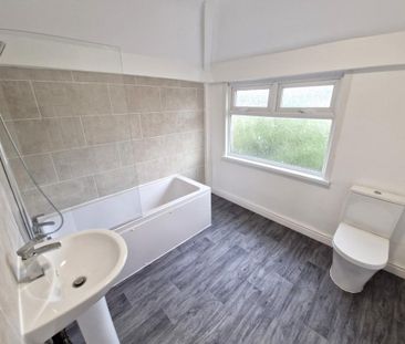 2 bedroom semi-detached house to rent - Photo 4