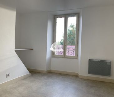 Location Appartement 4 pièces 82m² LINAS 91310 - Photo 3