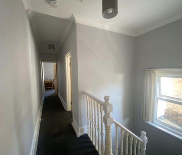 4 bedroom terraced house to rent - Photo 1