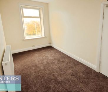 3 bedroom House To Let - Photo 5