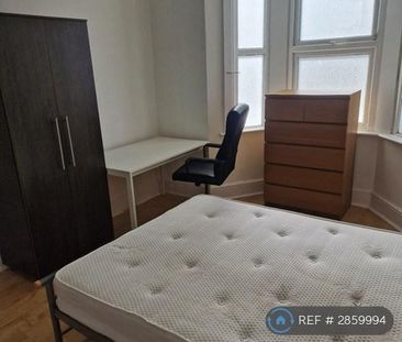 1 bedroom in a house share to rent - Photo 6