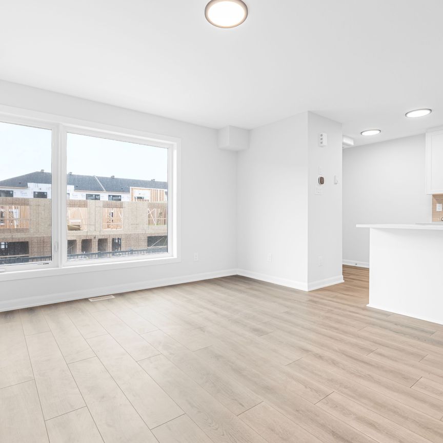 For Lease - 801 Glenroy Gilbert Drive Unit# 24, Barrhaven, Ontario - Photo 1