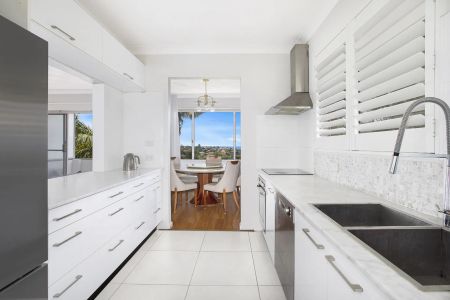 RECREATED APARTMENT WITH HIGH END FINISHES AND OPEN VIEWS - Photo 2