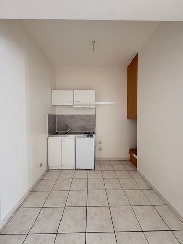 Location Appartement 2 pièces 43m² NANCY 54000 - Photo 2