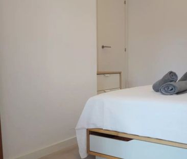 Quiet 2-bedroom apartment for rent near Cine Texas in Gràcia - Photo 5