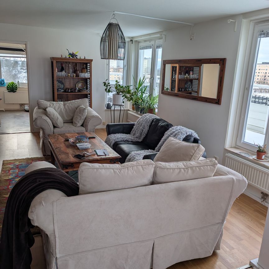 Lejonets gata, Haninge - Foto 1