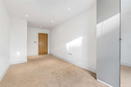 Lanyard Building, River Walk, KT2 - Photo 5