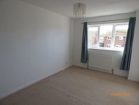 Nuffield Close, Gorleston - Photo 5