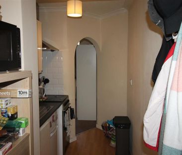 1 bedroom flat to rent - Photo 6