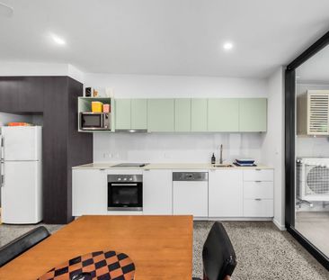 Contemporary Urban Retreat with Premium Finishes in Annerley - Photo 5