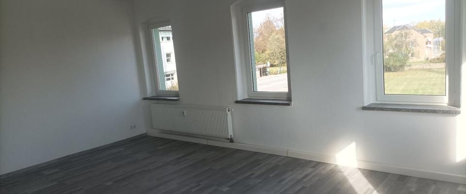 Neugersdorf: 4 Raum Wohnung 110 m² mit großen Garten - Photo 1