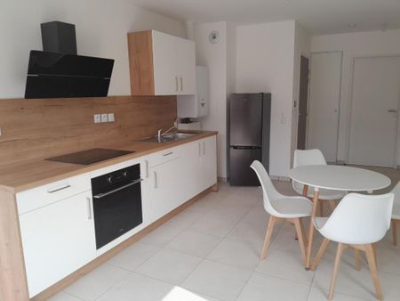 Location Appartement 2 pièces Meublé 47m² BONS EN CHABLAIS 74890 - Photo 5